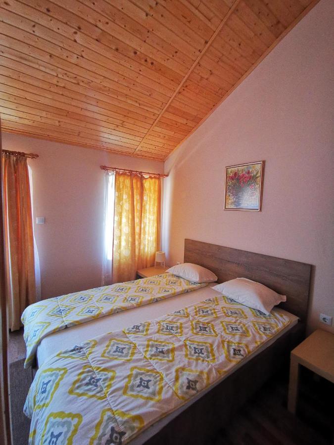 Guest House Ezerets Экстерьер фото