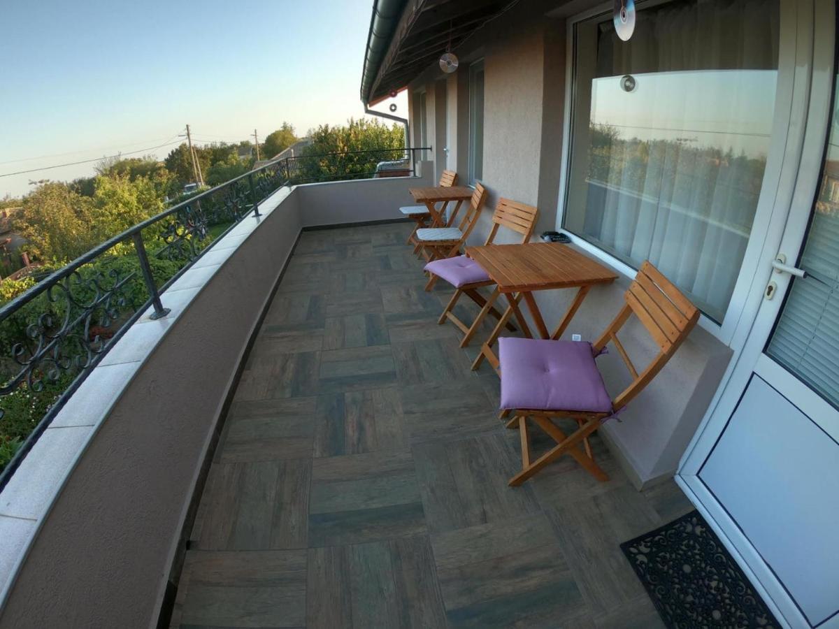 Guest House Ezerets Экстерьер фото