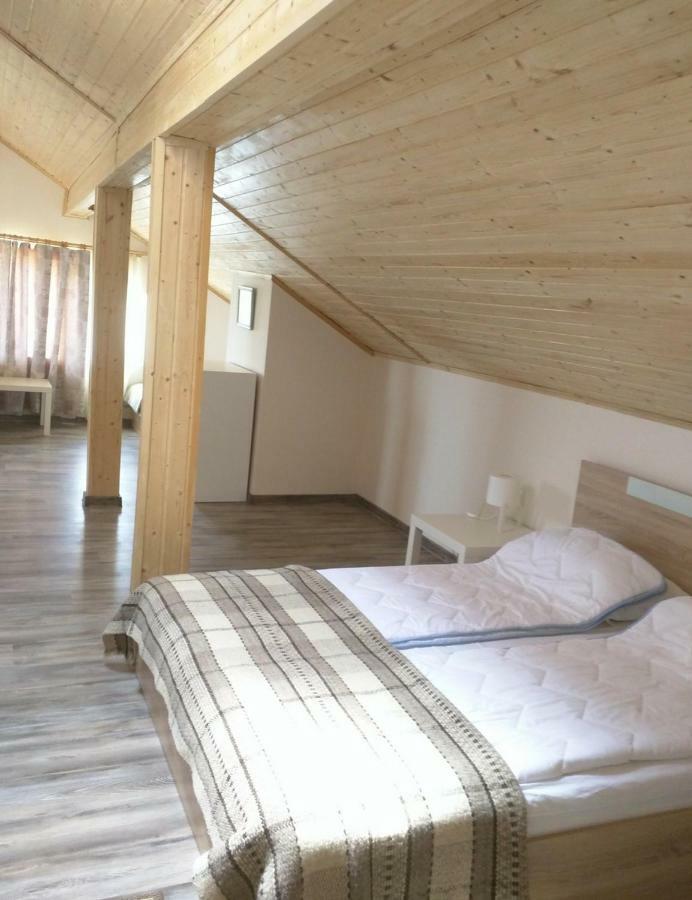 Guest House Ezerets Экстерьер фото
